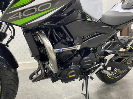 Kawasaki Z400 2021