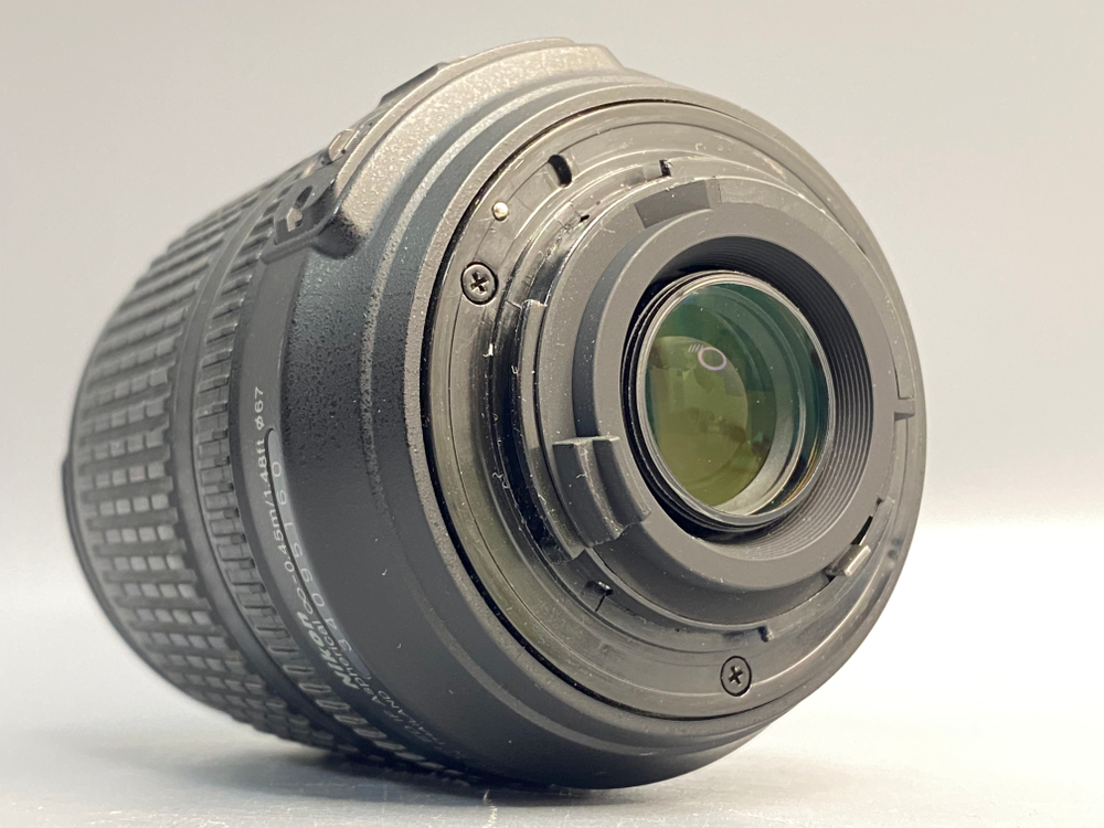 Nikon 18-105mm 3.5-5.6G AF-S ED DX VR Nikkor