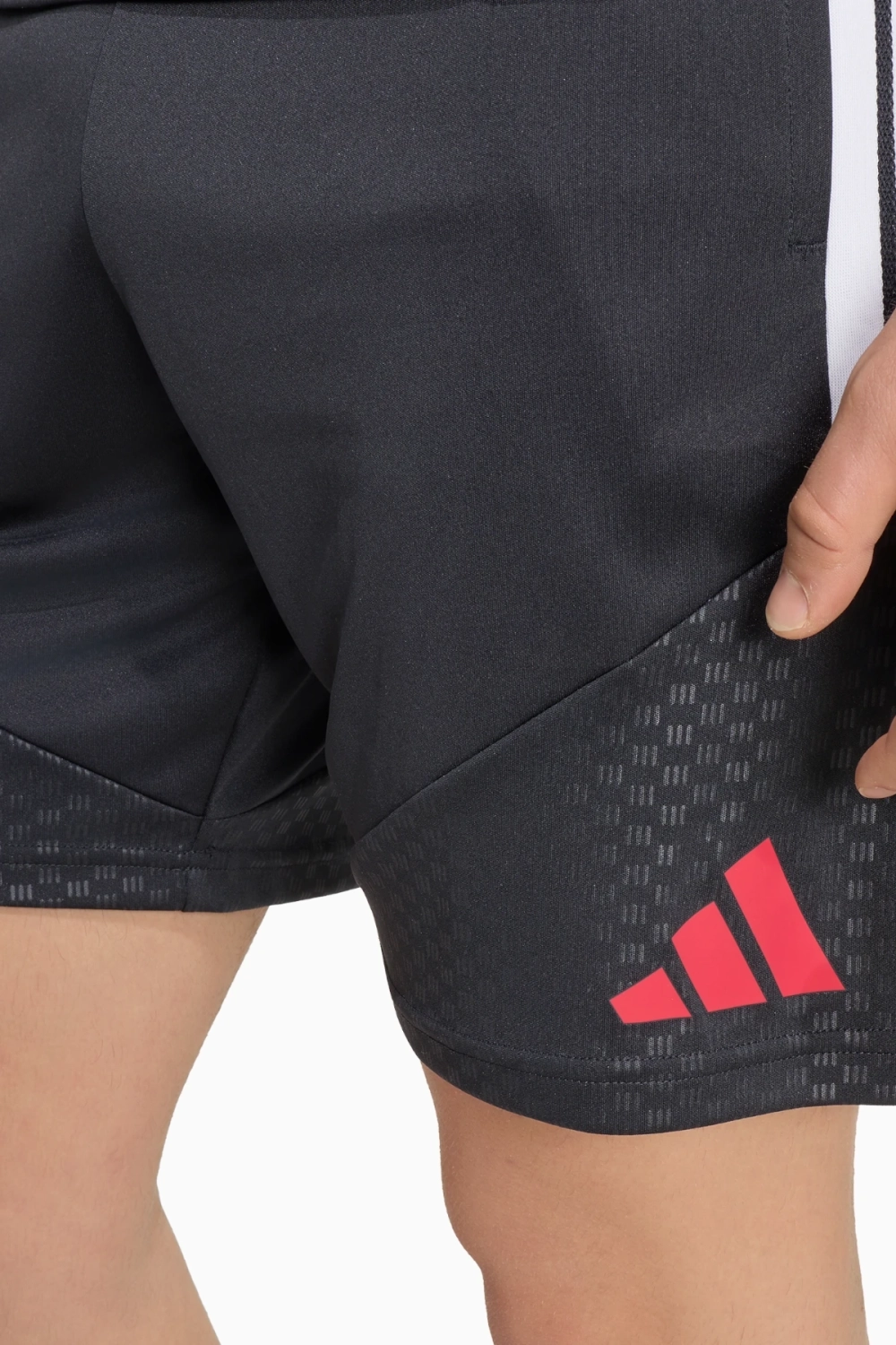 Шорты adidas Liverpool FC 26/27 Training - черный