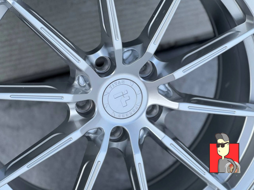 Комплект дисков Titan Forged TF34 18x8 et35 5x108