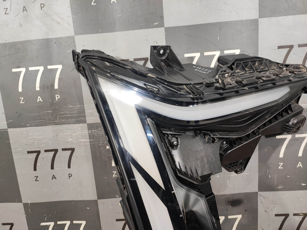 Фара левая Geely Atlas 2 23-нв Б/У Оригинал 7051052500