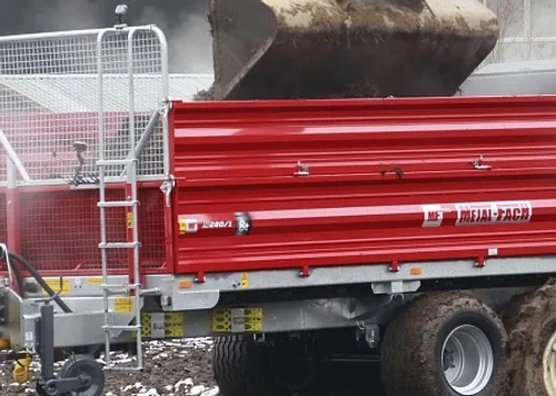 Навозоразбрасыватель Metal-Fach 12 тонн N-267/3