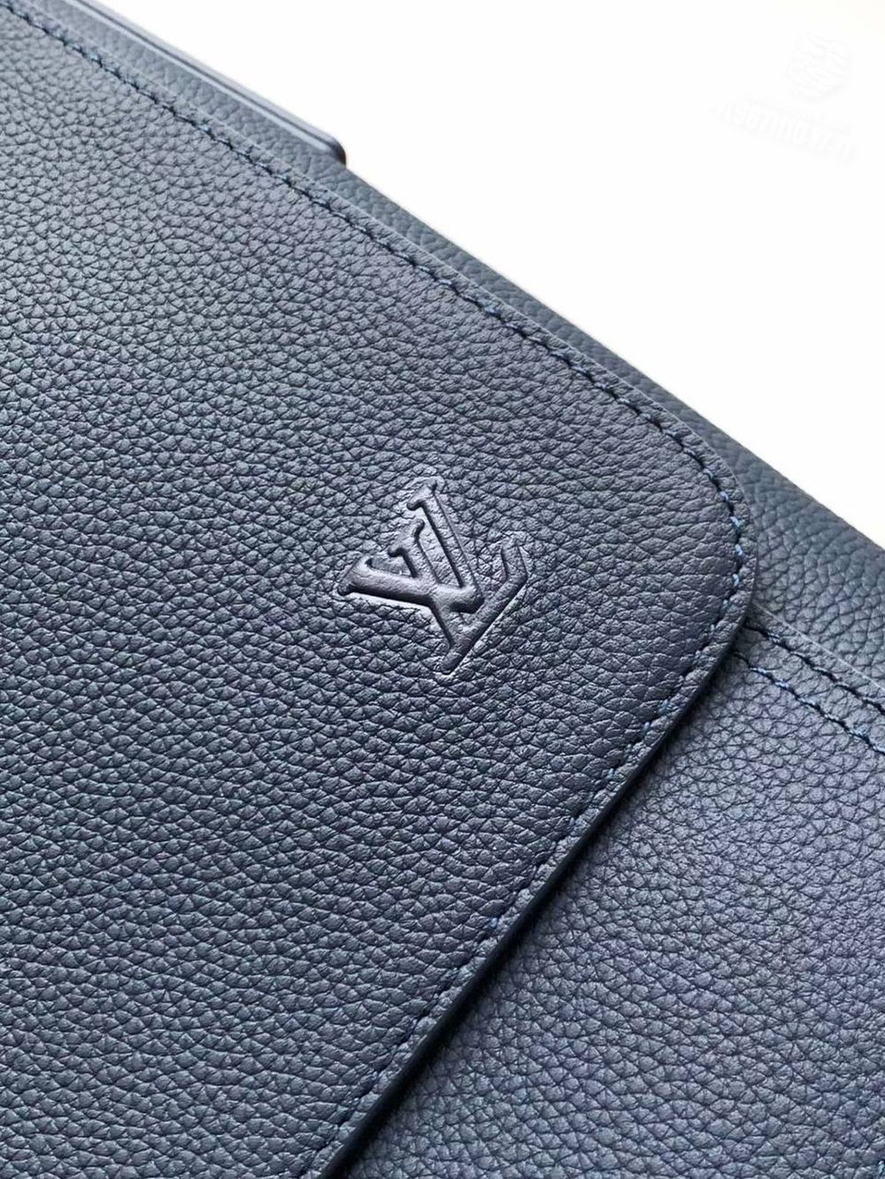 Сумка через плечо Louis Vuitton Speed