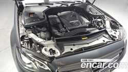 Mercedes-Benz E-Class E300 Avantgarde — 2019