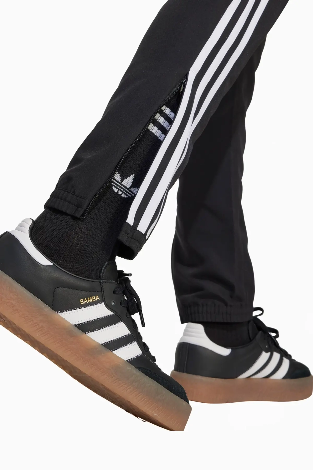 Штаны adidas Tiro 25 Woven Junior - черный