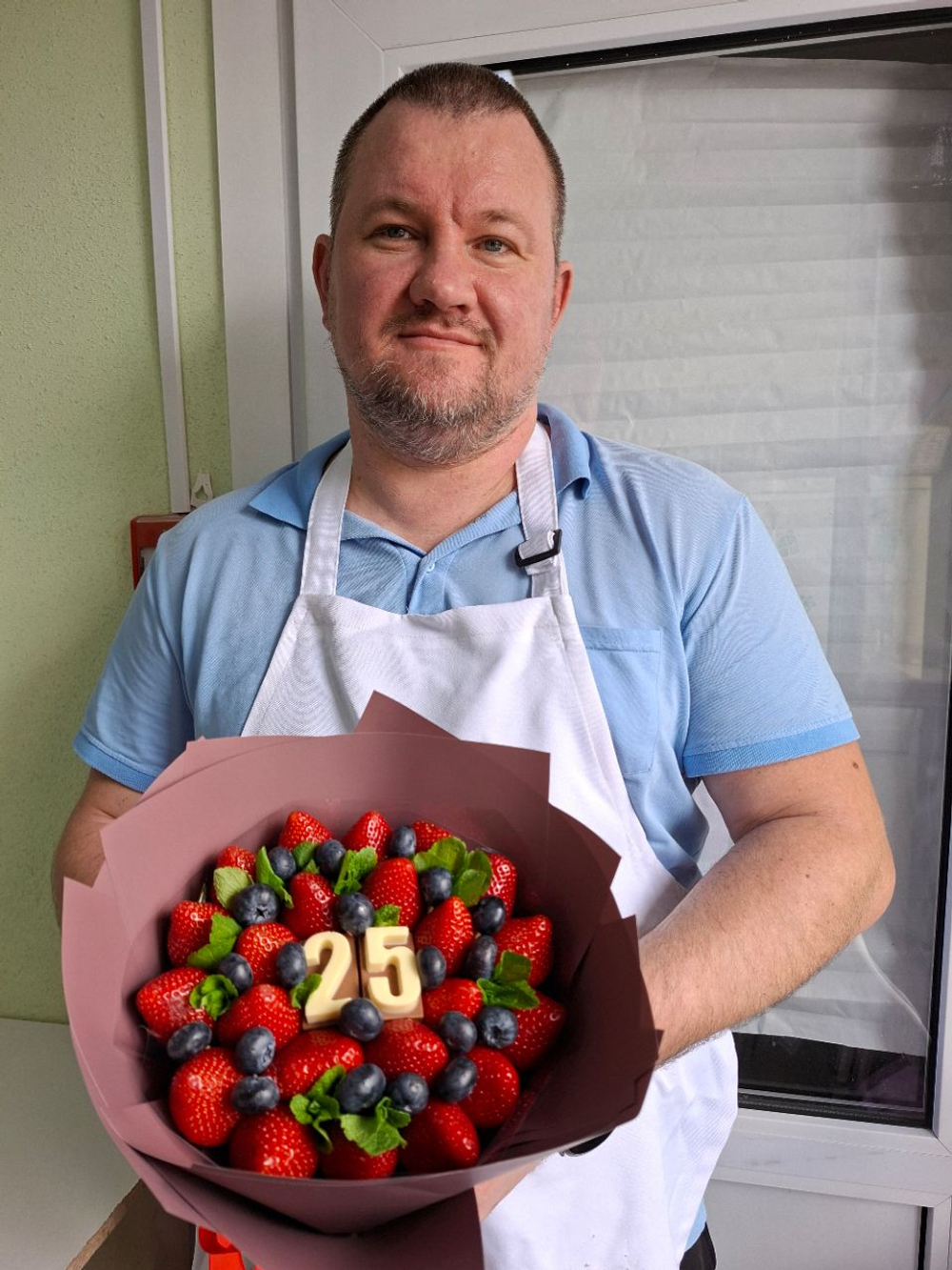 Ягодный букет " Дата"