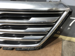 Решетка радиатора Cadillac XT5 16-19 Б/У Оригинал 84107964