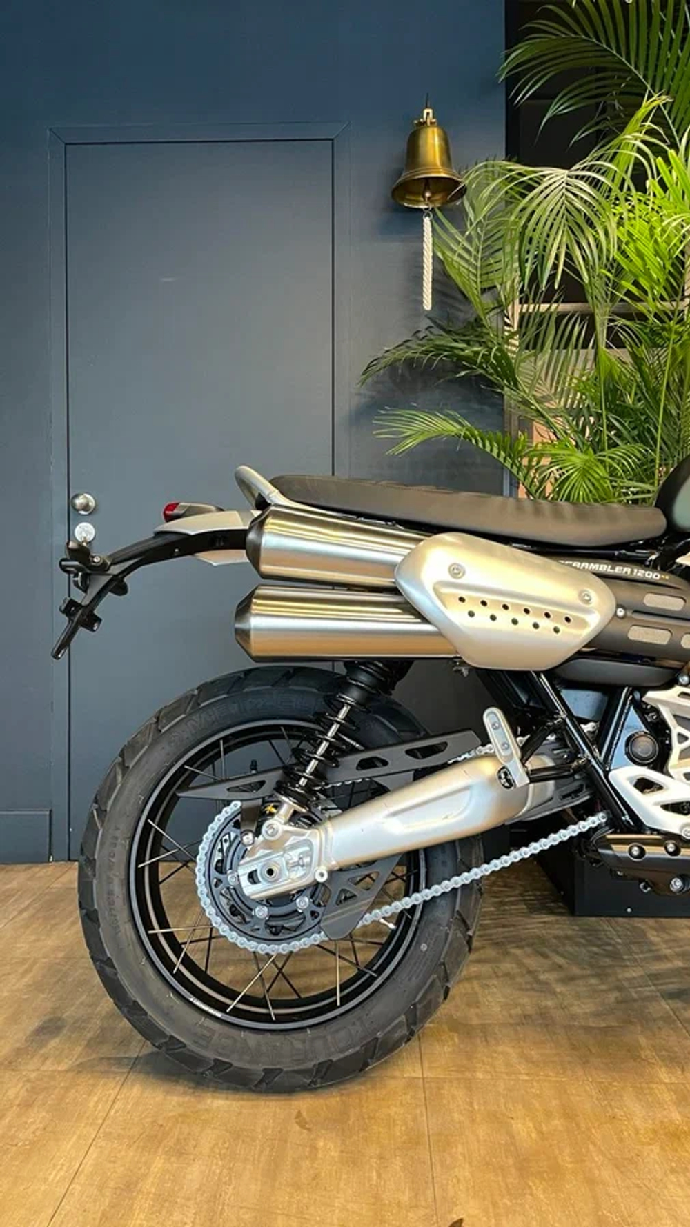 TRIUMPH SCRAMBLER 1200 XE 2025