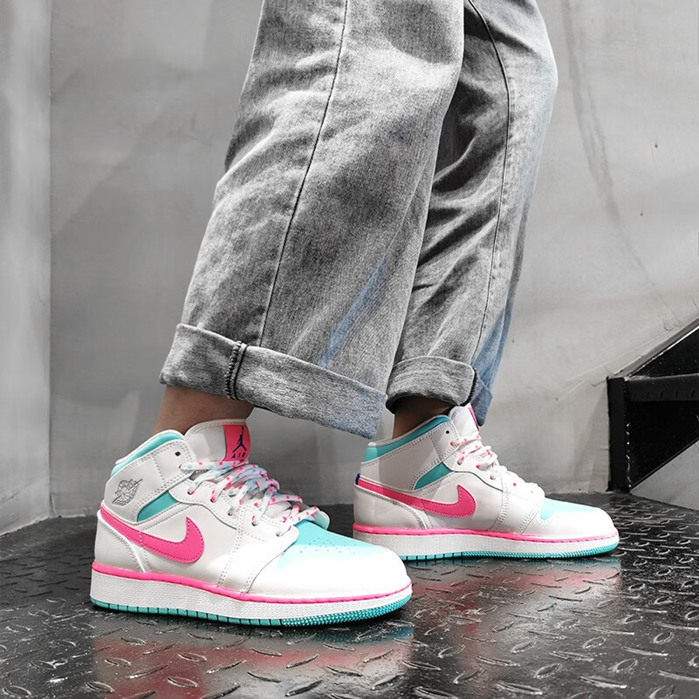 Jordan 1 Mid GS Digital Pink