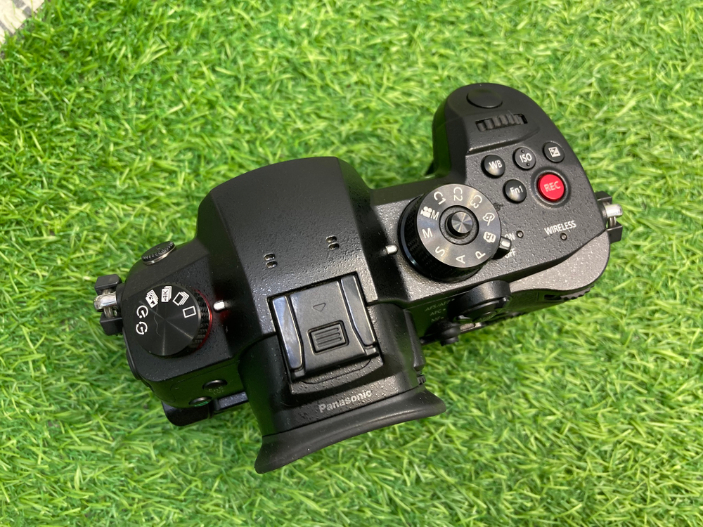 Panasonic Lumix GH5S 4.100 кадров