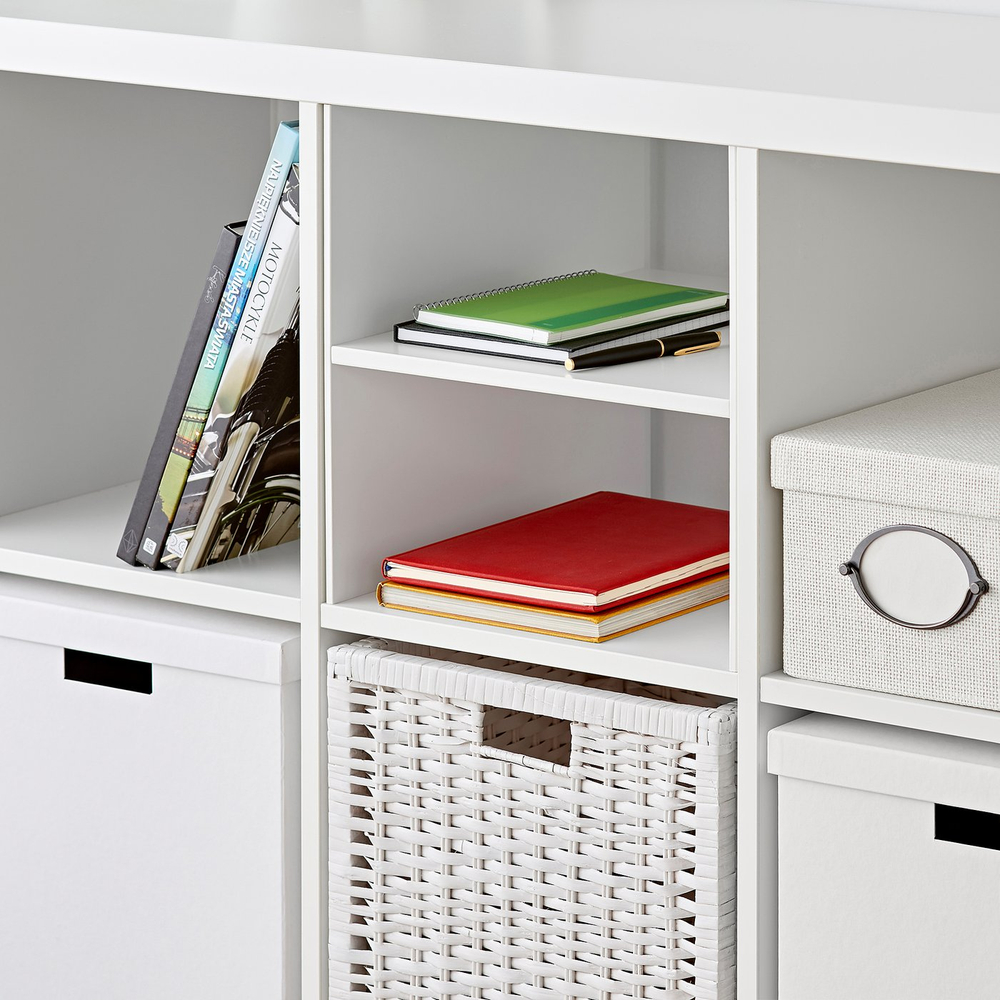 IKEA KALLAX  (ИКЕА КАЛЛАКС)  -  Вставка с 1 полкой - белый 33х33 см
