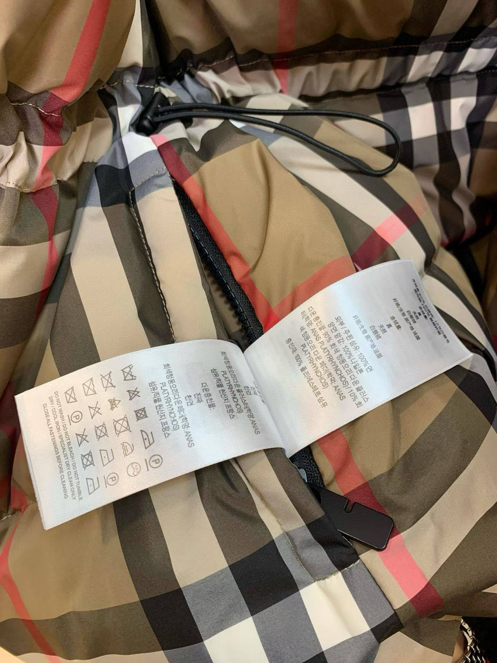 Пуховик Burberry
