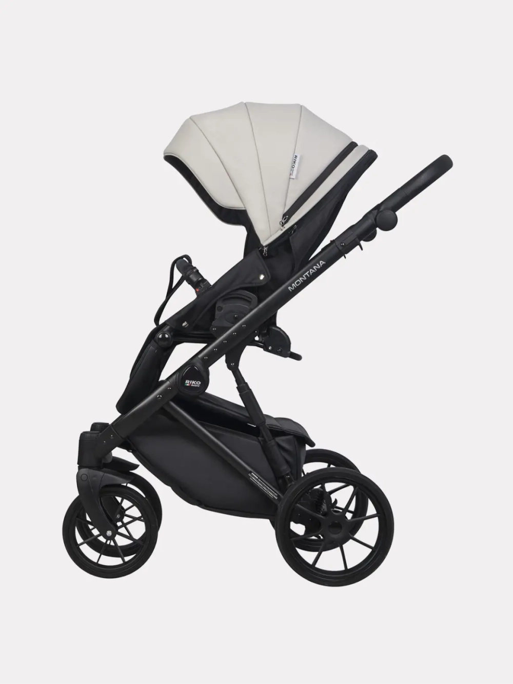 Коляска 2 в 1 Riko Basic Montana Ecco цвет 31 Light Silver-Black (св.серый-черный)
