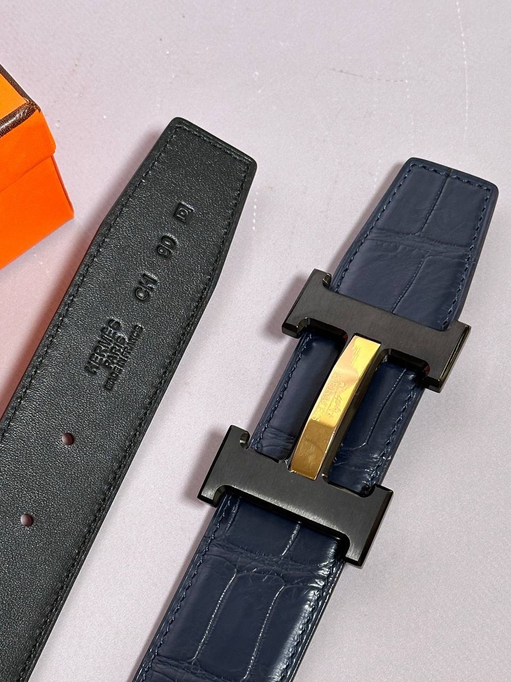 Ремень Hermes из кожи крокодила