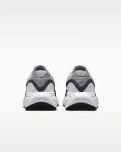 Кроссовки мужские NIKE REVOLUTION 8