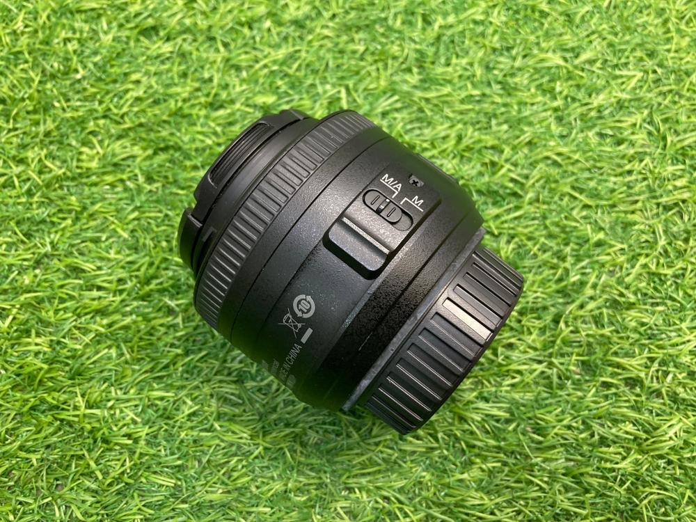 Nikon 35mm 1.8G AF-S DX Nikkor