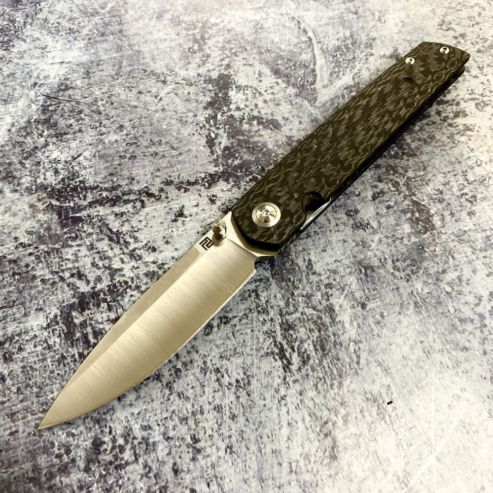 Складной нож  ARTISAN CUTLERY 1849P-CF SIRIUS, сталь AR-RPM9, рукоять Карбон