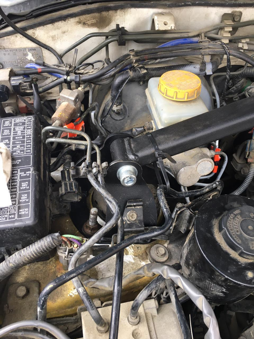 Распорка передних стоек Nissan Pathfinder R50, Nissan Terrano RR50, infiniti QX 4 (I-ого поколения) (ПОД ЗАКАЗ)