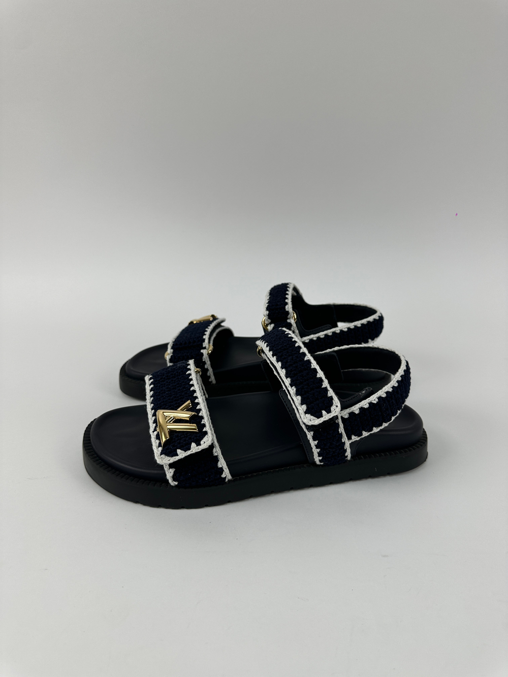 Сандалии Louis Vuitton