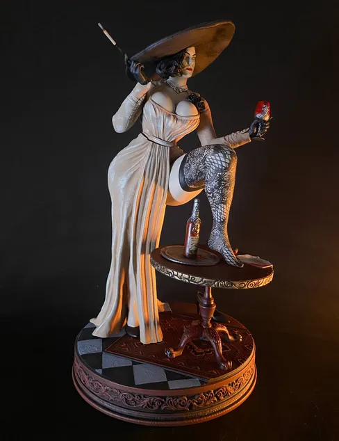 Lady Dimitrescu