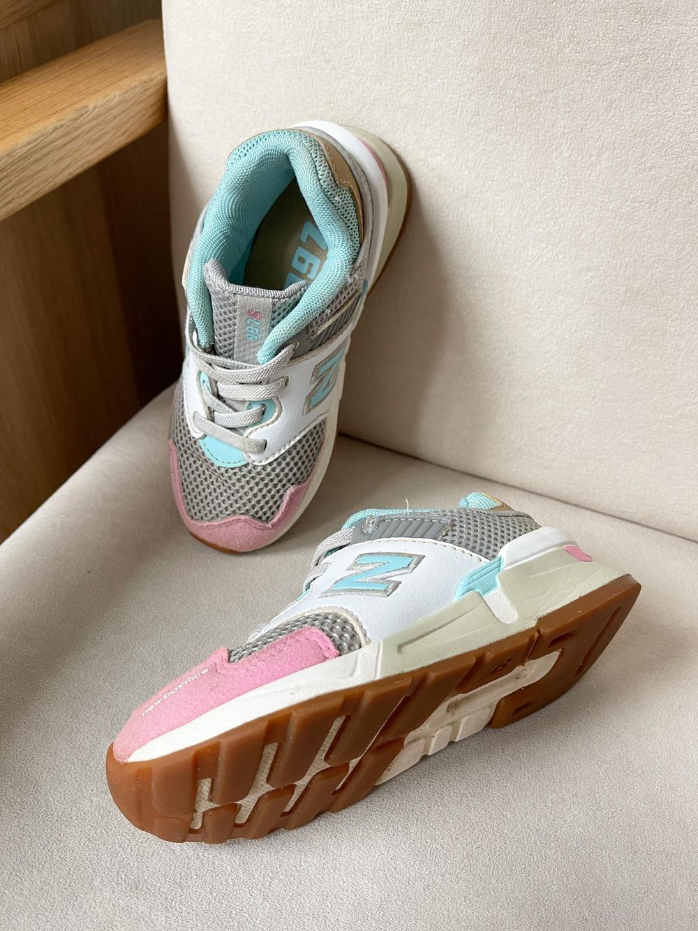 Кроссовки New Balance, 26