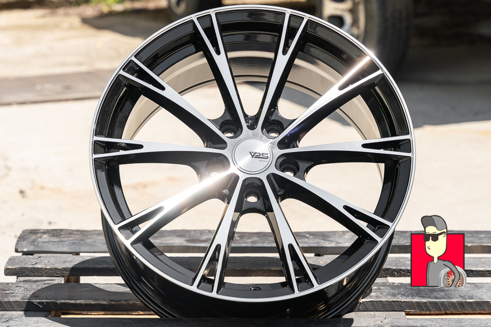 Комплект дисков Vossen VPS-3313 FlowForm 17x7.5 et38 5x114.3
