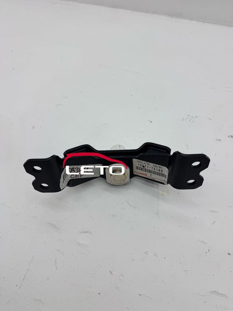 Подушка двигателя задняя 12371-75190 1237175190 Подушка двигателя задняя 12371-75190 1237175190