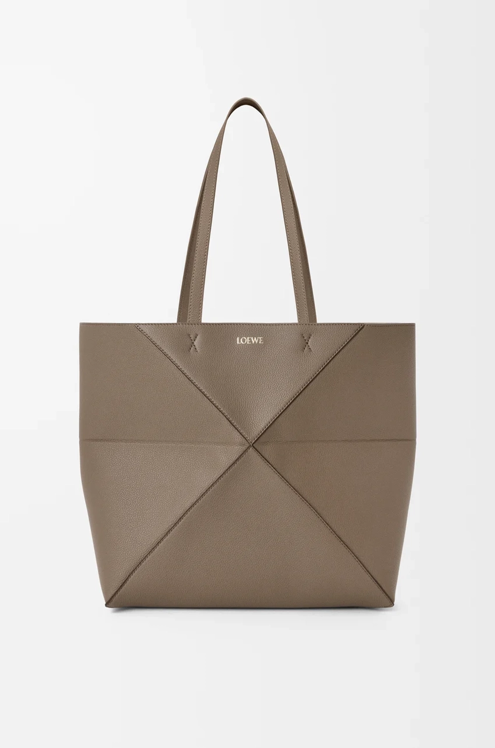 Loewe Средняя сумка-тоут Puzzle Fold из мягкой зернистой телячьей кожи, серо-коричневый