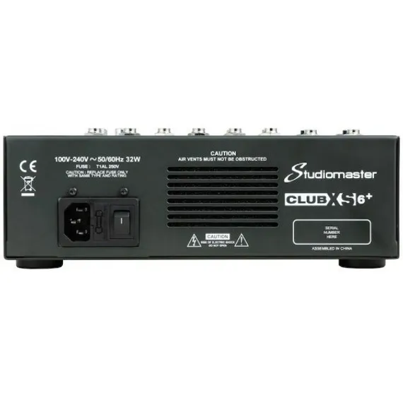 Studiomaster CLUB XS6+ Микшерный пульт: 2 моно (XLR), 2 стерео (TRS), 3-х полосный эквалайзер