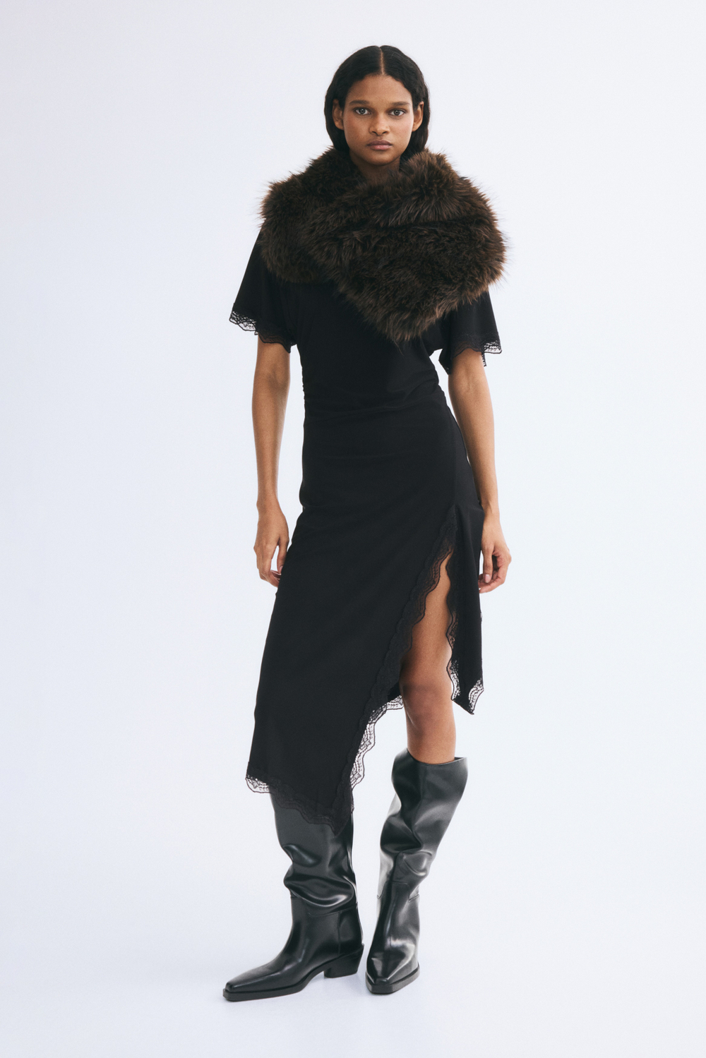 Трикотажное платье с кружевной лентой - H&M