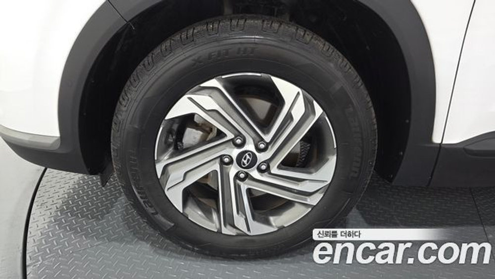 Hyundai Santafe Diesel 2.2 2WD — 2021