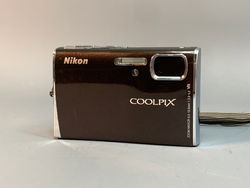 Nikon Coolpix S52
