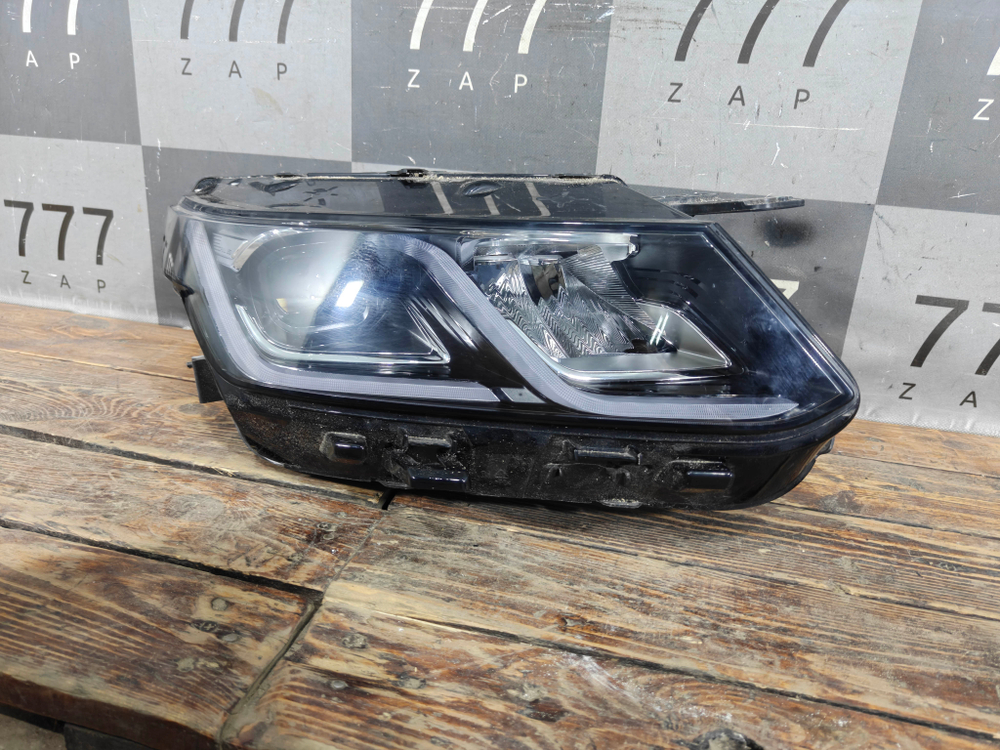 Фара правая LED Belgee X50 23-нв Б/У Оригинал 6608098730