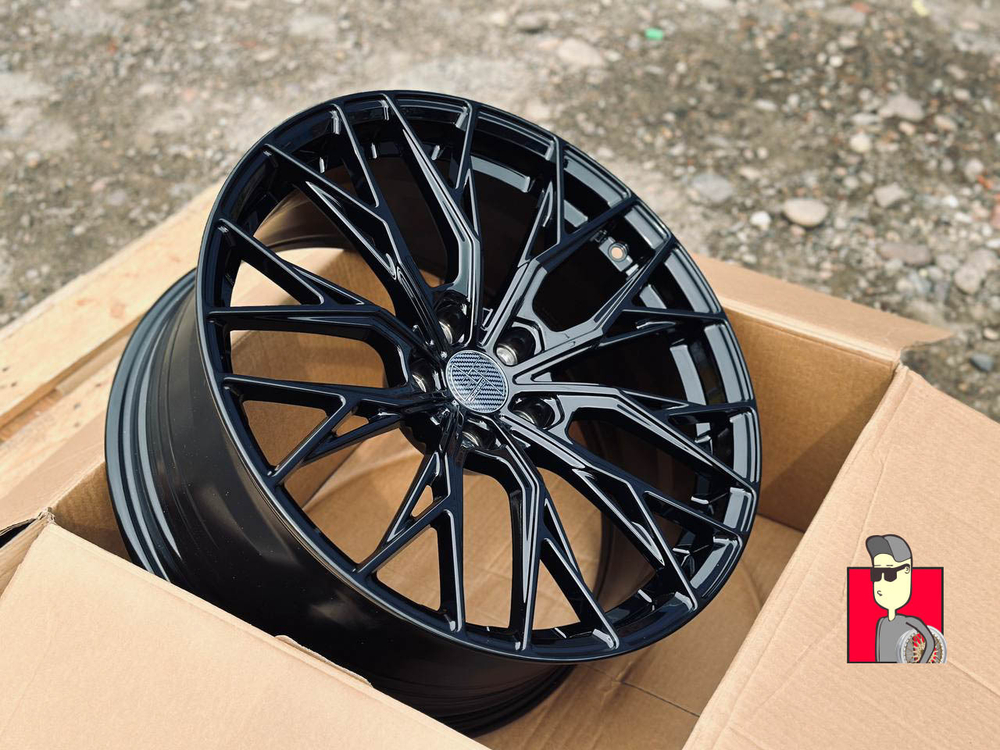 Комплект дисков Vorsteiner 013 18x8 et35 5x112