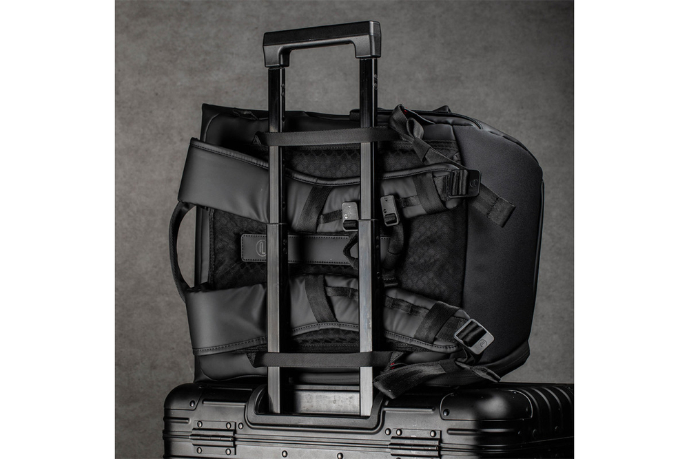 Рюкзак PGYTECH OneGo Air Backpack 20L Obsidian Black