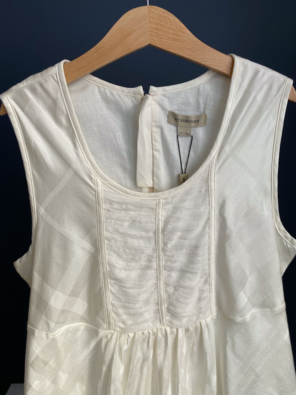 Новое платье Burberry, 164