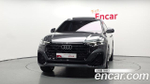Audi Q8 55 TFSI Quattro Premium — 2025