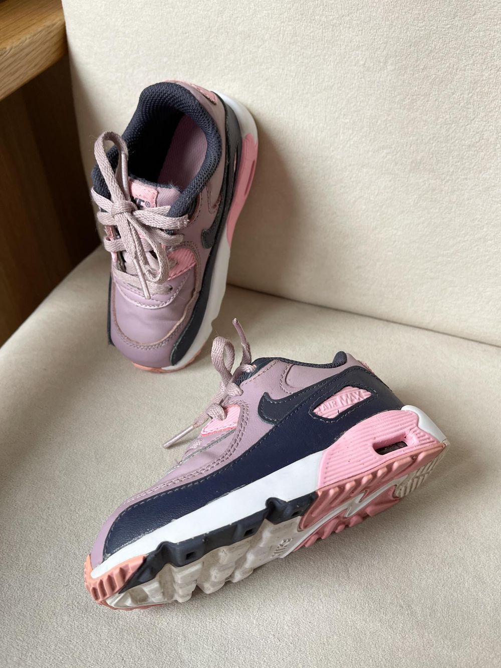 Кроссовки Nike, 24