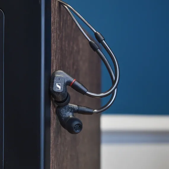 Sennheiser IE 300 Black