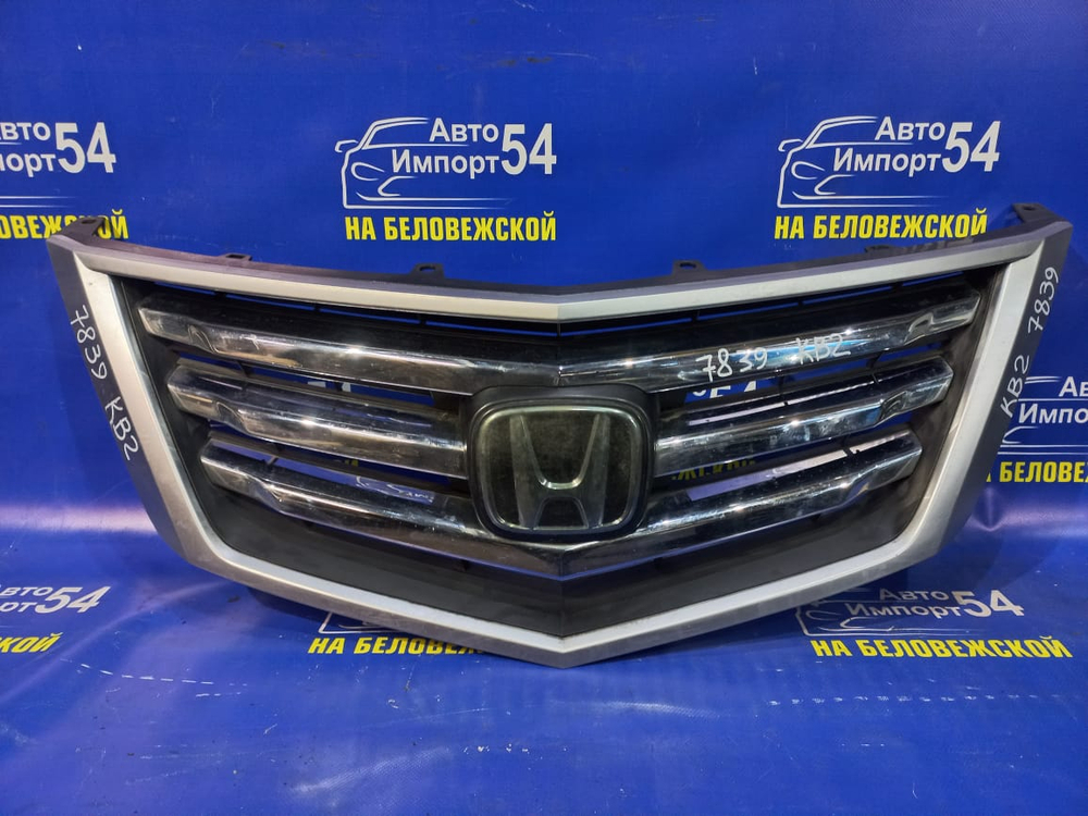 Решетка радиатора Honda LEGEND 2008-2012