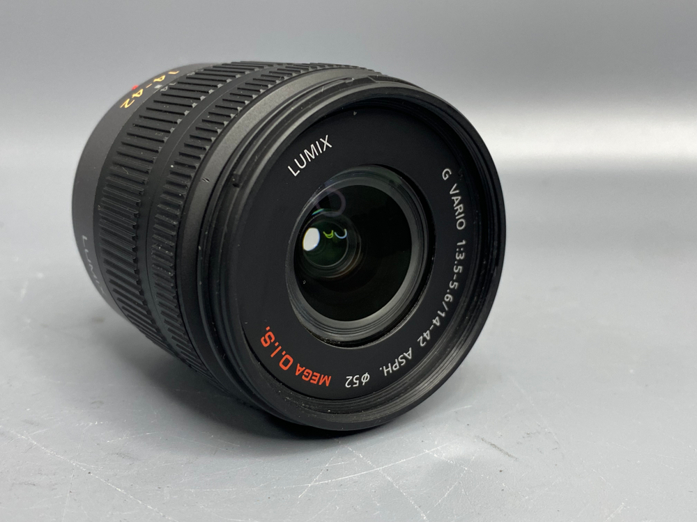 Panasonic Lumix DMC-G10 kit Lumix 14-42mm G Vario 3.5-5.6