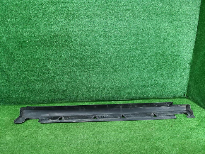 Накладка порога левая Mercedes M GLE W166 (11-18)