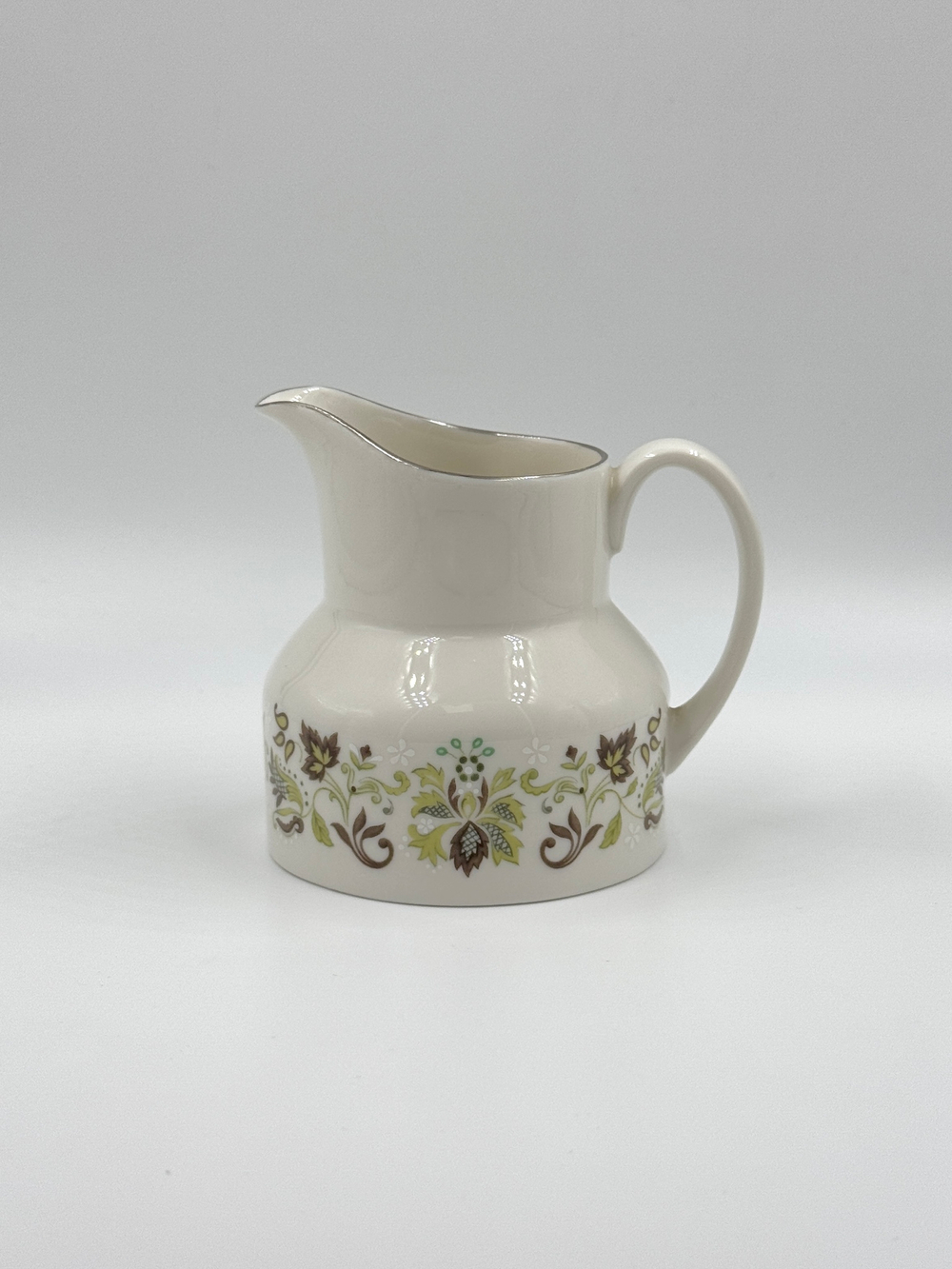 Сливочник Royal Doulton