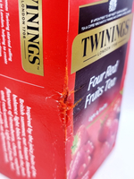 Чай черный Twinings Four Red Fruits Tea "Четыре красные ягоды" с кусочками фруктов 25 пакетиков, 50 г (из Финляндии)