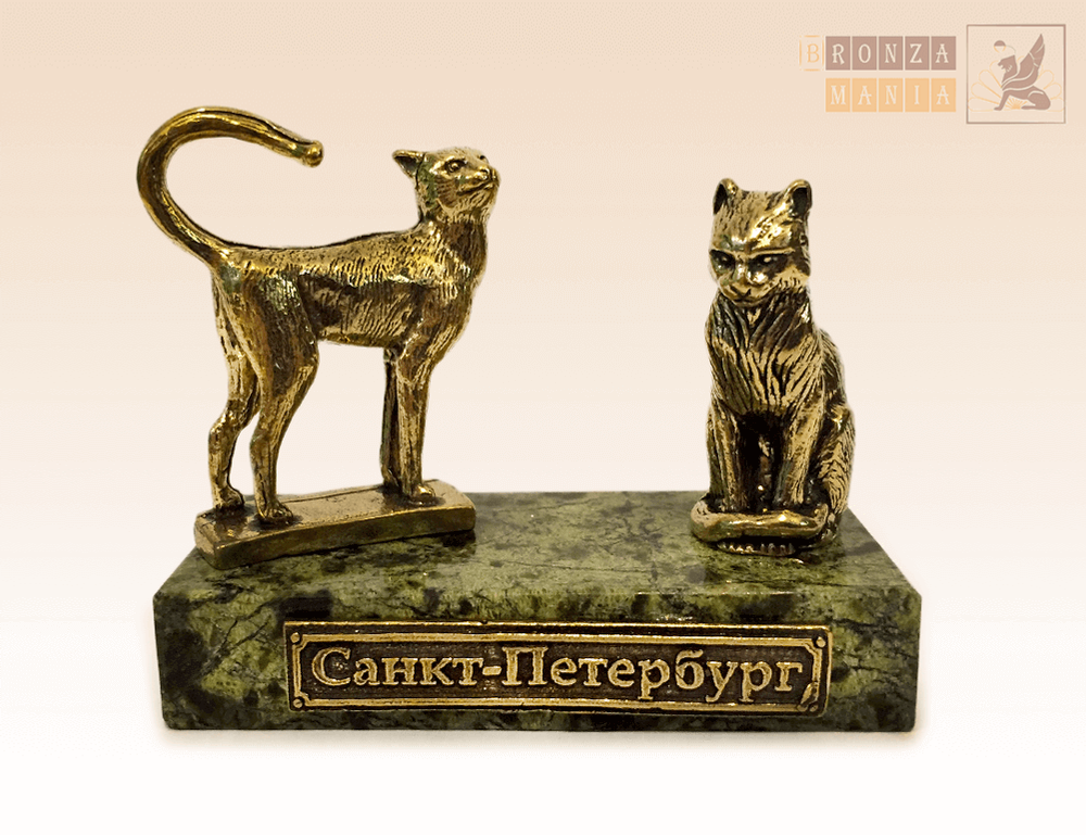 фигурка Кот Елисей и кошка Василиса на подставке
