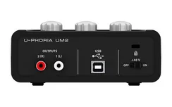 Behringer UM2 микрофонный предусилитель
