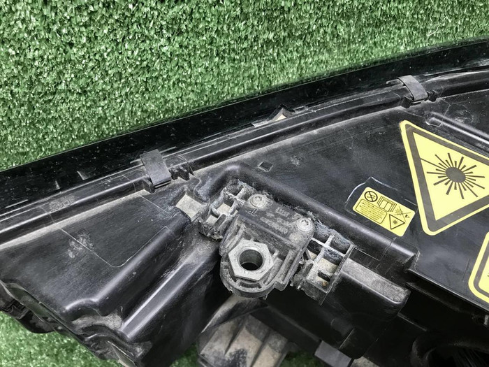 Фара правая BMW X7 G07 (19-22) Laser Light