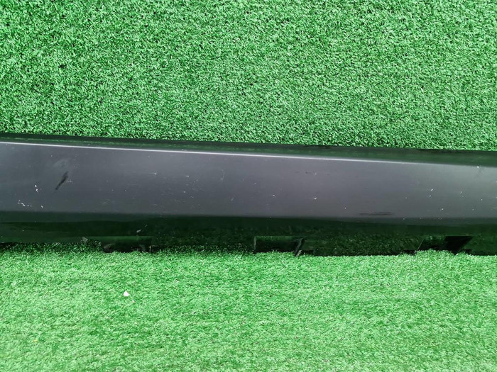 Накладка порога правая BMW X5 G05 (18-нв) M-paket