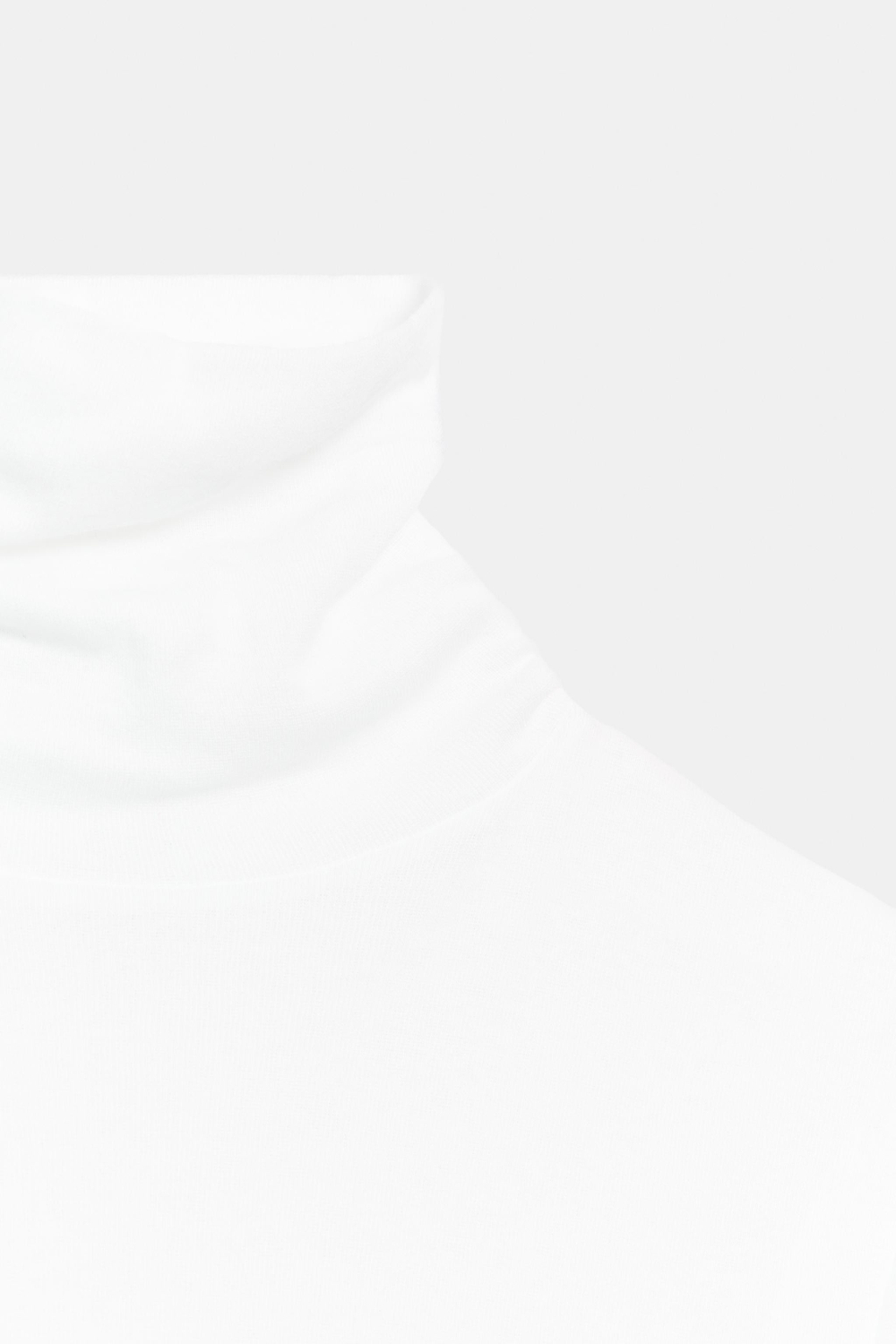 ФУТБОЛКА SUPIMA® С ВОРОТНИКОМ-СТОЙКОЙ — ZARA