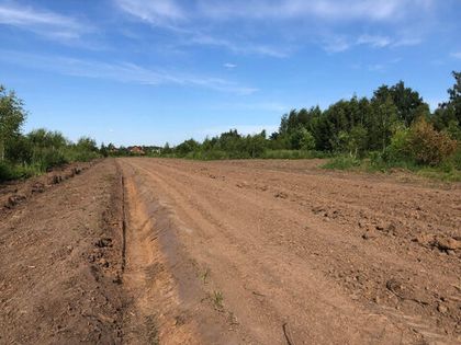 Нарезка кюветов в «Романовском Парке – 2»